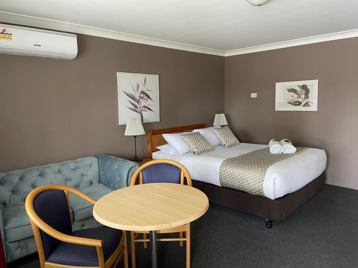 Highlands Motor Inn Oberon Extérieur photo